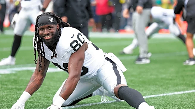Klint Kubiak’s multiple tight end sets means Raiders’ depth is critical