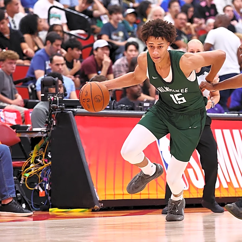 Bucks Reacts Survey Results: Majority of fans feel the same about the Giannis trade