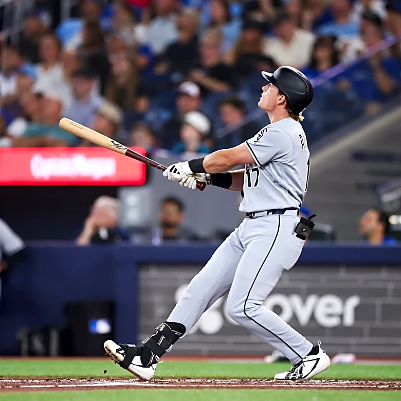 White Sox continue dominance of Blue Jays, win in 12-4 rout