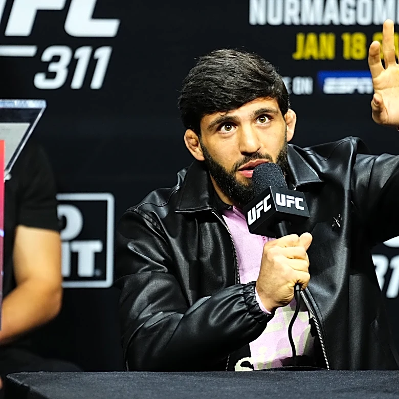 Arman Tsarukyan praises Conor McGregor as a ‘GOAT in our sport’ but his career is over: ‘I feel like Conor is done’