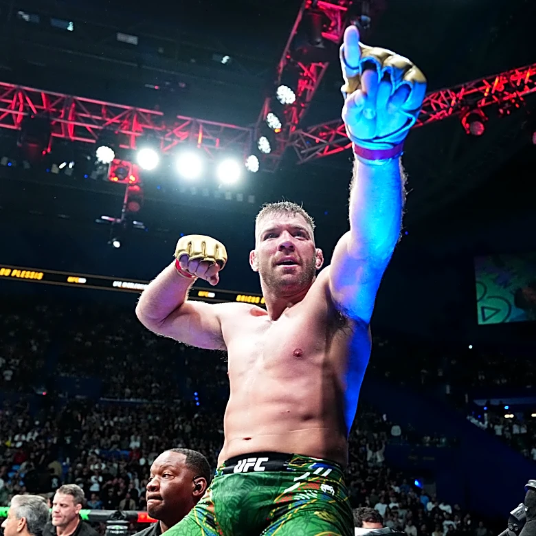 Dricus du Plessis vs. Kamaru Usman: Odds, full fight preview and prediction | UFC Oklahoma City