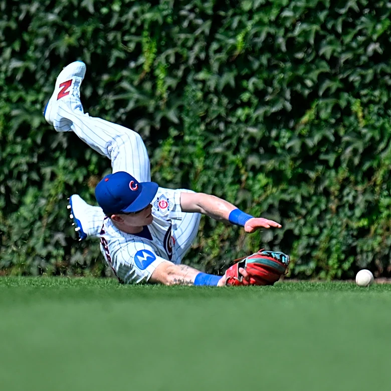 Cubs 6, Twins 2: Kody Clemens and the Rundown Gang