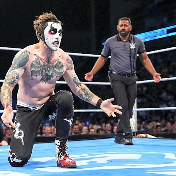 WWE Saturday Night’s Main Event NYC results, live match coverage