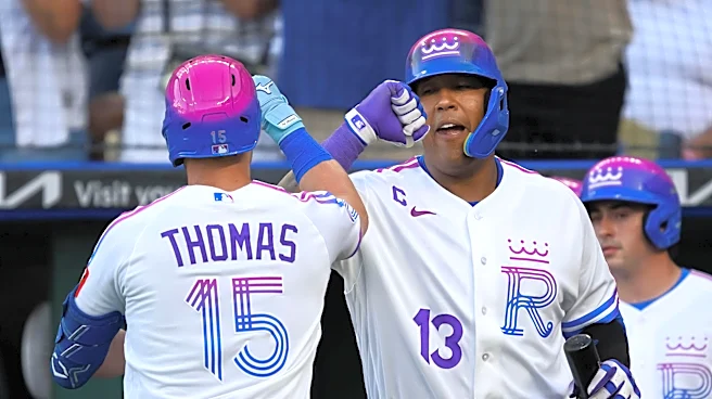 Timely double plays lead to a second straight Royals victory