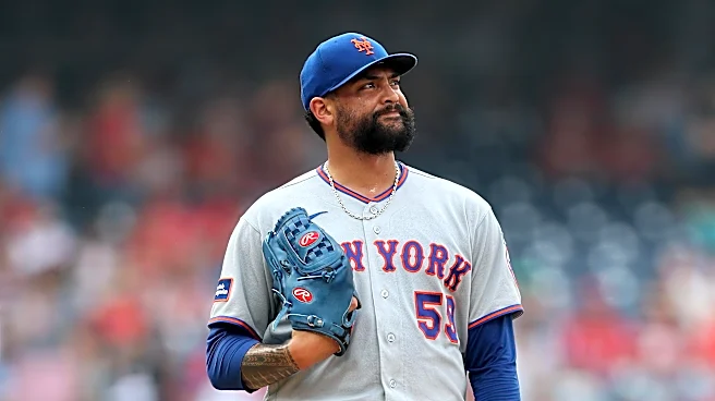 Mets lose a soggy, sloppy game in Philly