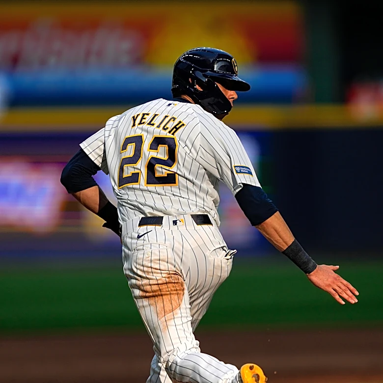 Brewers run wild over Marlins in 8-6 victory