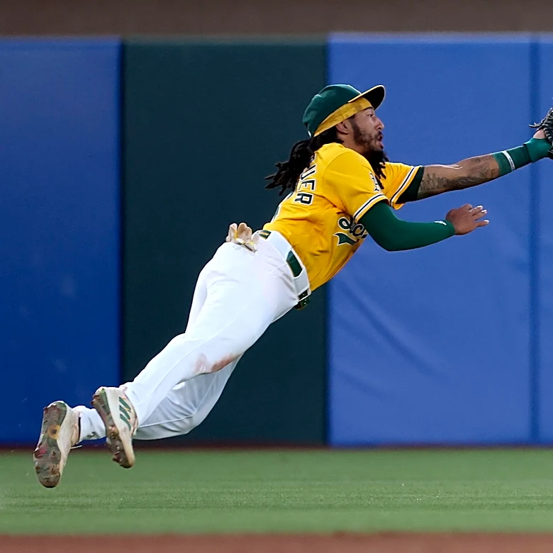 A’s Snap Losing Streak in Style with Blowout 15–1 Victory