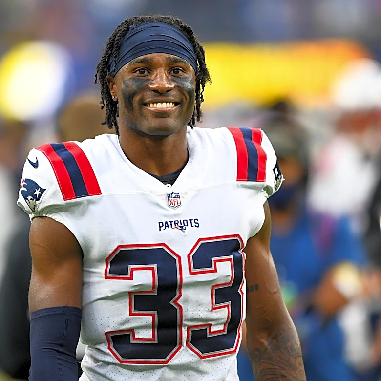 Joejuan Williams, former second-round draft pick, returns to Patriots