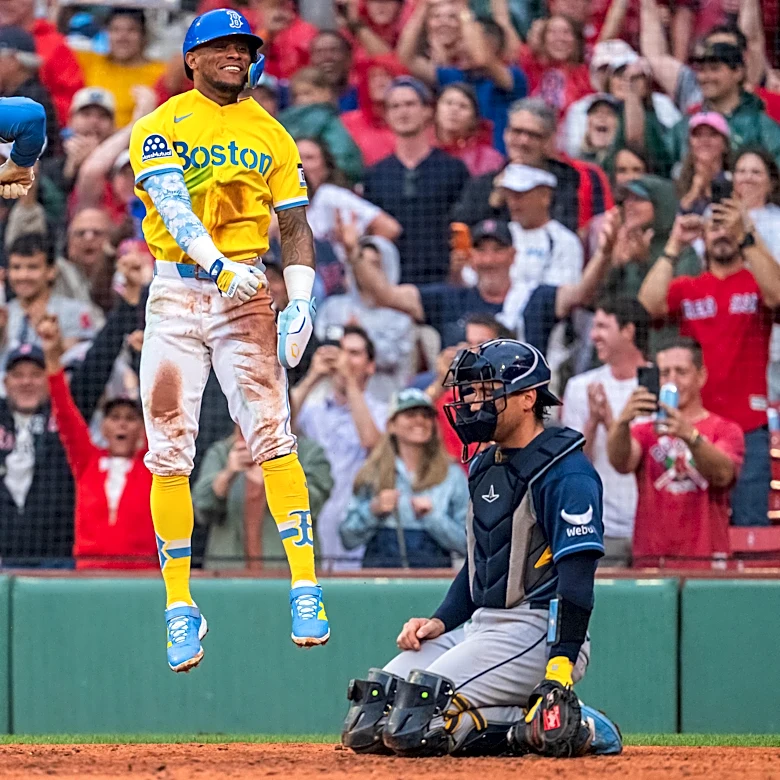 Yankees Rivalry Roundup: Red Sox make it a dozen wins in a row