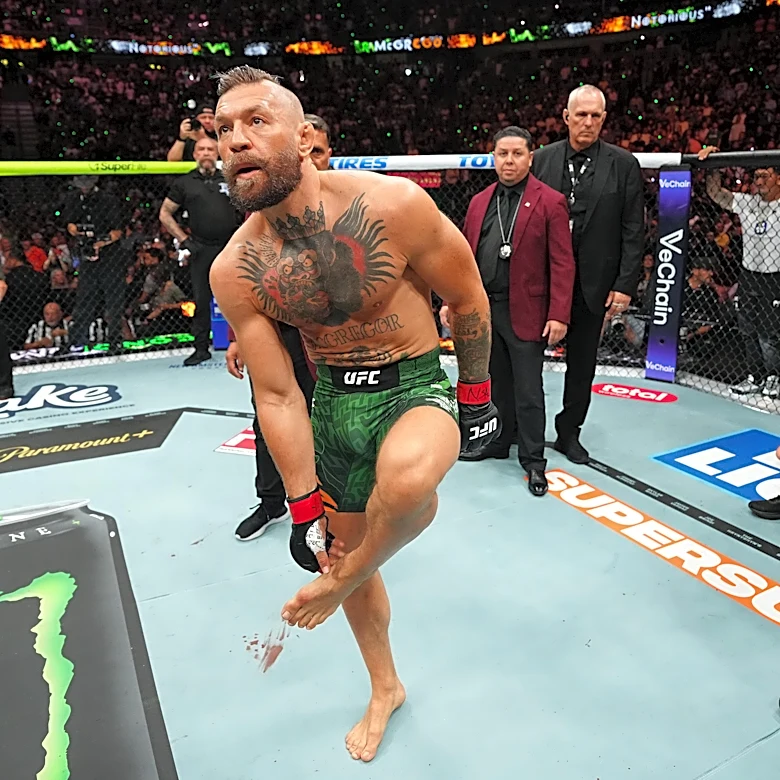 Conor McGregor injury update: Irish sports star suffered two tears in his knee