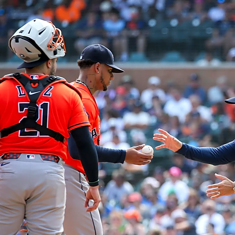 The Astros Biggest Deadline Need May Be the Bullpen