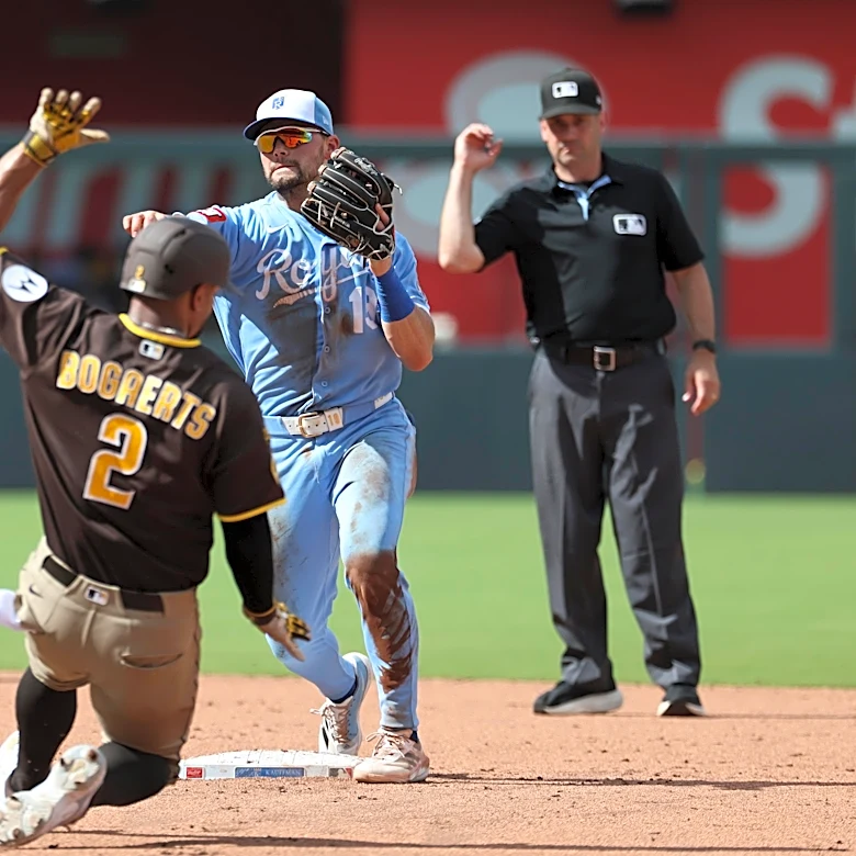 Good Morning San Diego: Padres regressing with back-to-back losses to Royals