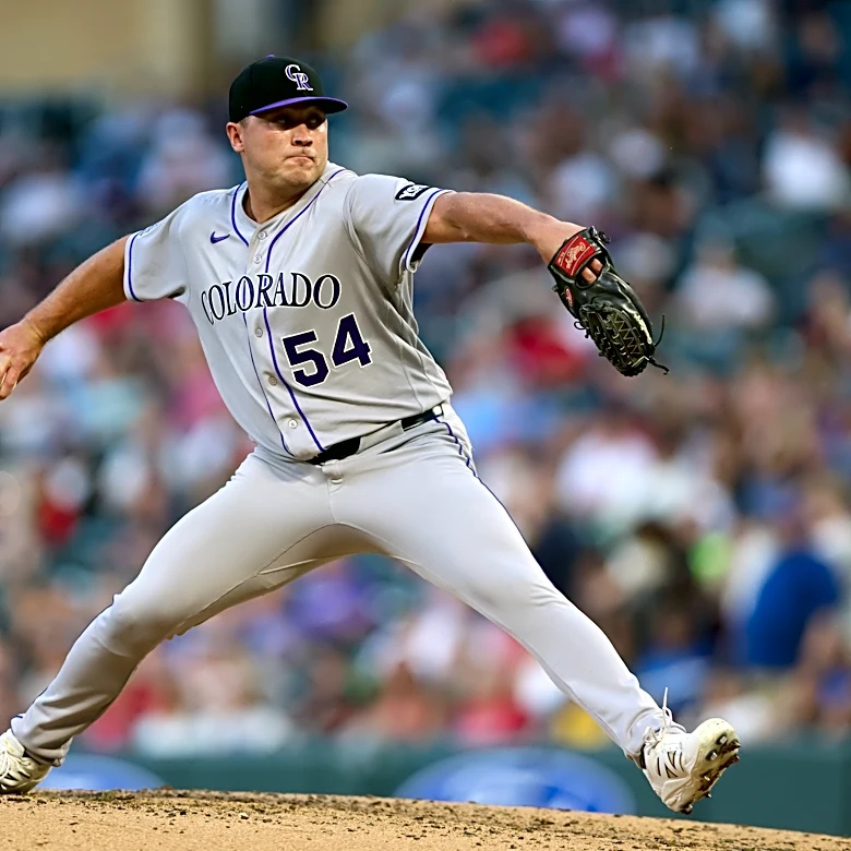 Dodgers acquire reliever Seth Halvorsen from Rockies