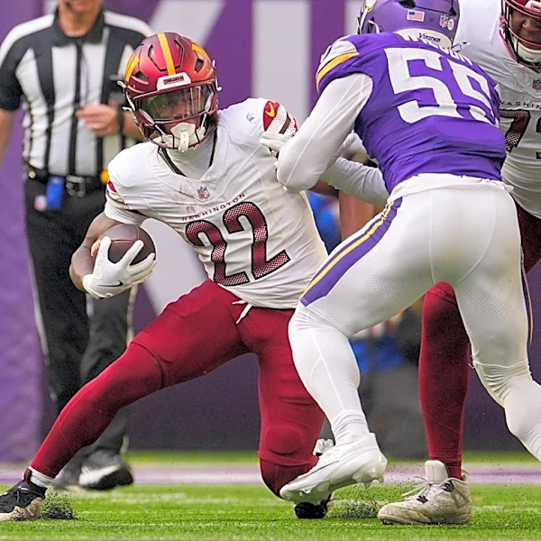 Commanders-Vikings Week 16; can Daronte Jones outdo his mentor Brian Flores?