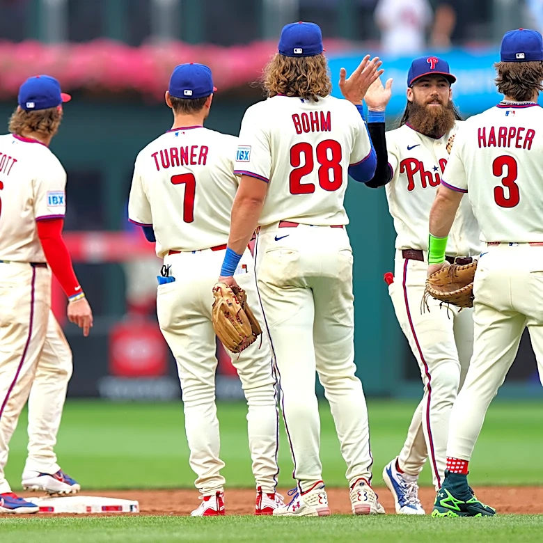 Phillies news: Field of Dreams, trade deadline, Seth Halvorsen