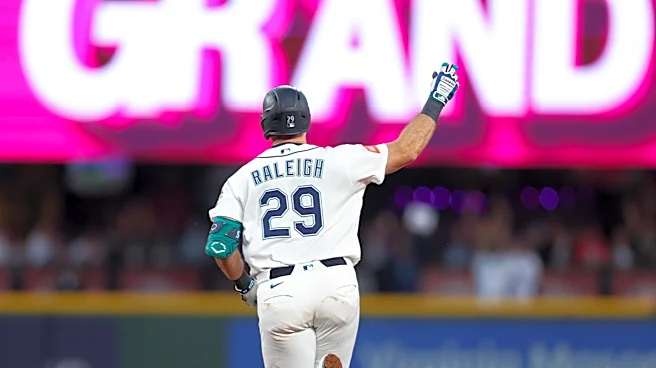 Cal Raleigh’s grand slam one final blow for Cincinnati Reds season