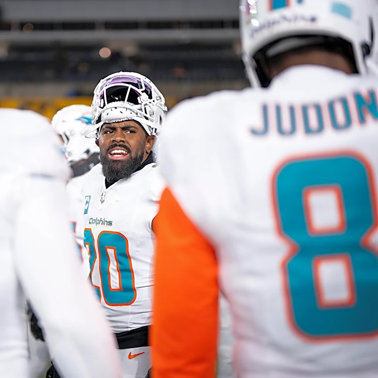 Dolphins, Jordyn Brooks agree to extension