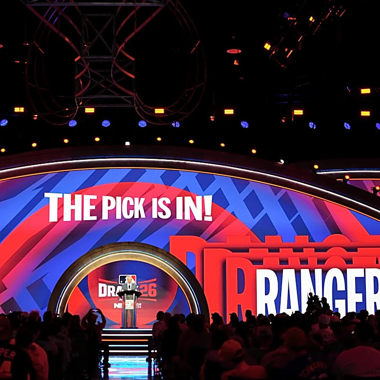 Rangers sign Rojas, Comeau, Bumila