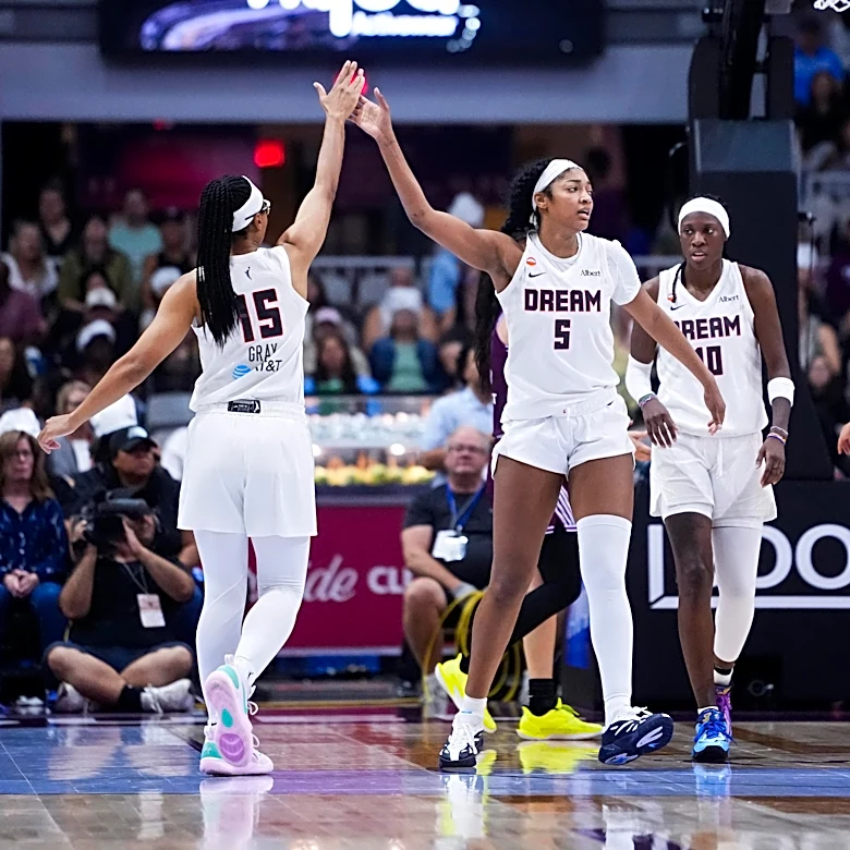 These are the best five-player lineups of the 2026 WNBA season