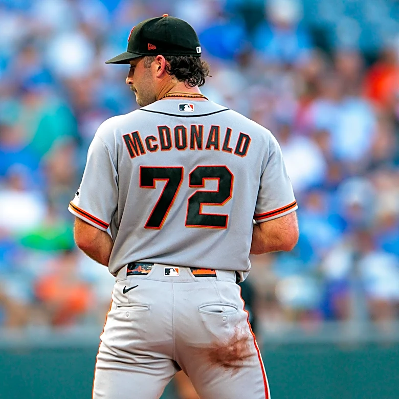 Giants place Trevor McDonald on 15-Day IL, call up Tristan Beck