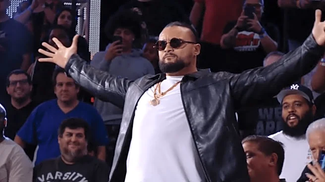 Mike Santana arrives in WWE as a new NXT title challenger