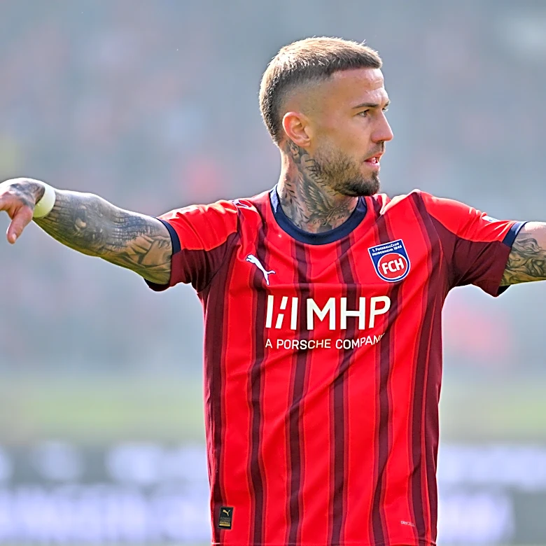Former Bayern Munich academy star headed to Toronto