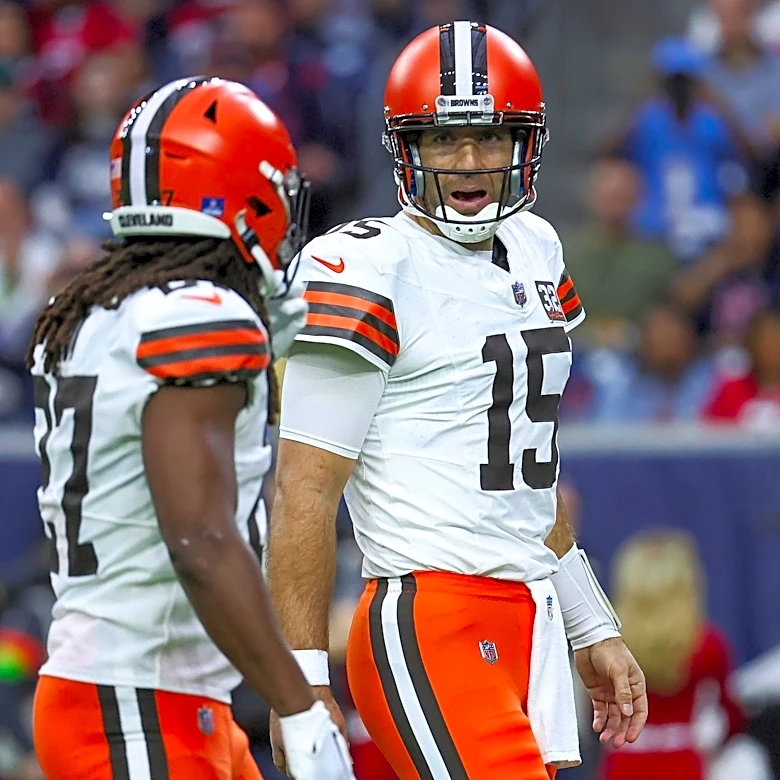 Daily Dawg Chow: Free agency works out. Sometimes.