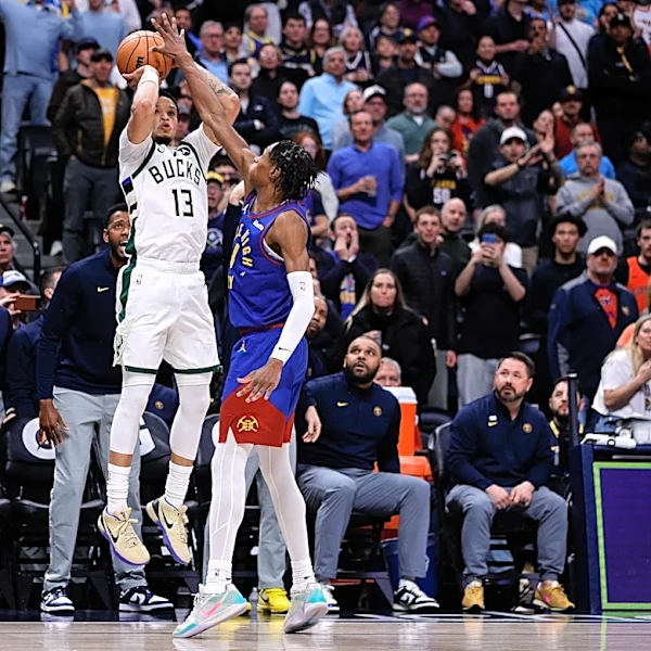 Bucks Reacts Survey: Ryan Rollins for Peyton Watson?