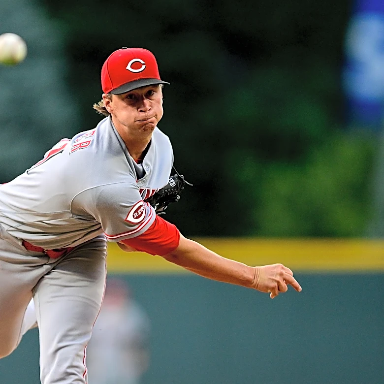Reds turn again to Brady Singer with series vs. Mariners on the line