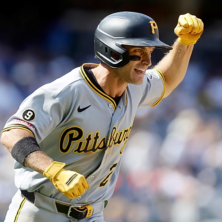 Fernando Cruz falters in extras as Yankees drop twin bill opener to Pirates