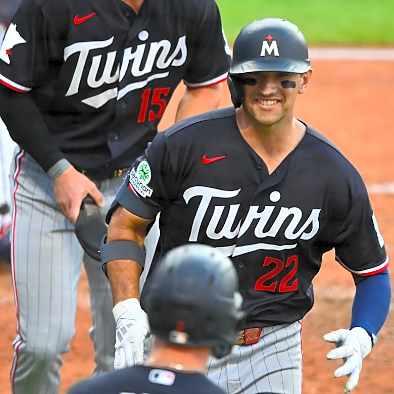 Twins 10, Guardians 6: Overflowing Brooks
