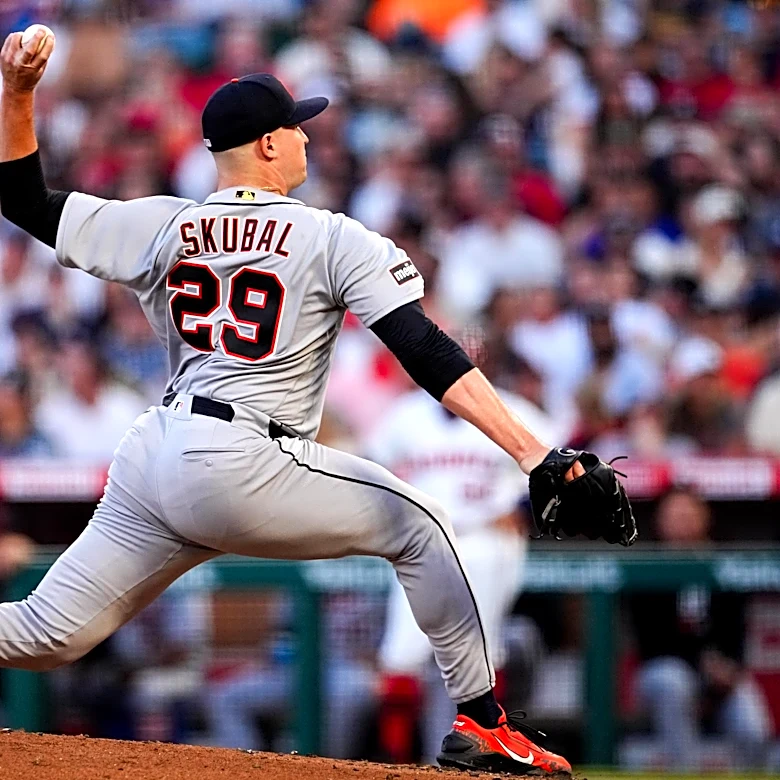 Braves News: Trade deadline, Martin Perez returns, more
