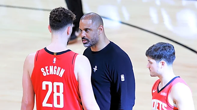 Rockets must fix offensive environment