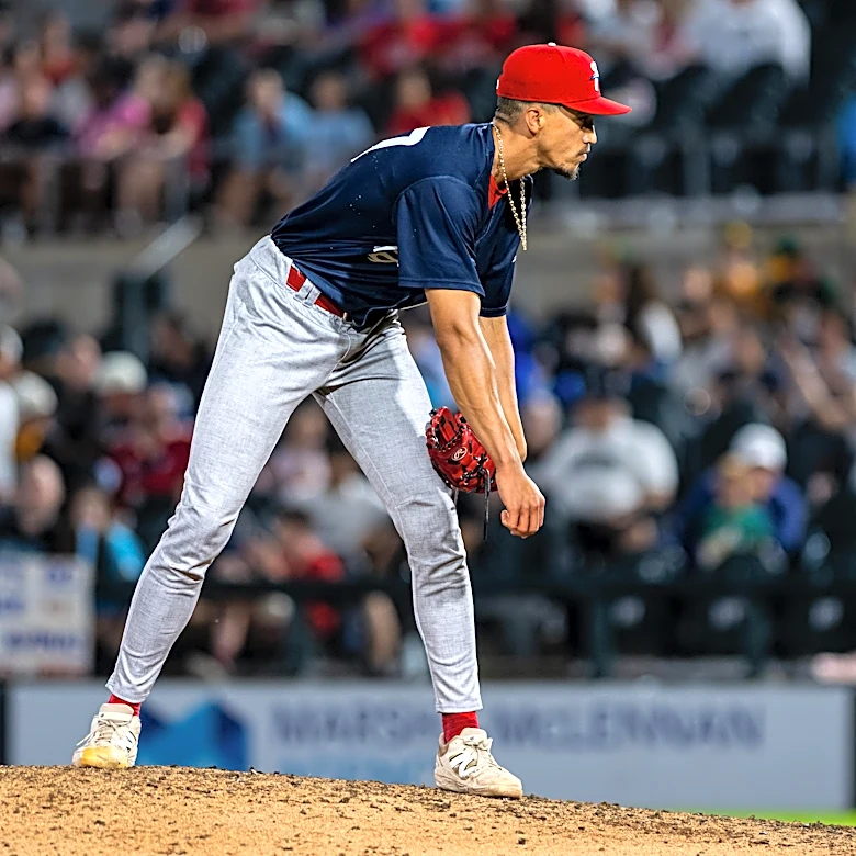 Should the Phillies give Alex McFarlane a real chance in the bullpen?