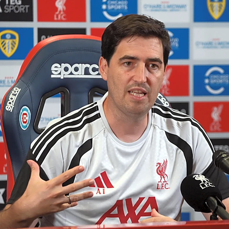 Iraola’s Liverpool Vision: “Supporters Have to Identify with What They See on the Pitch”