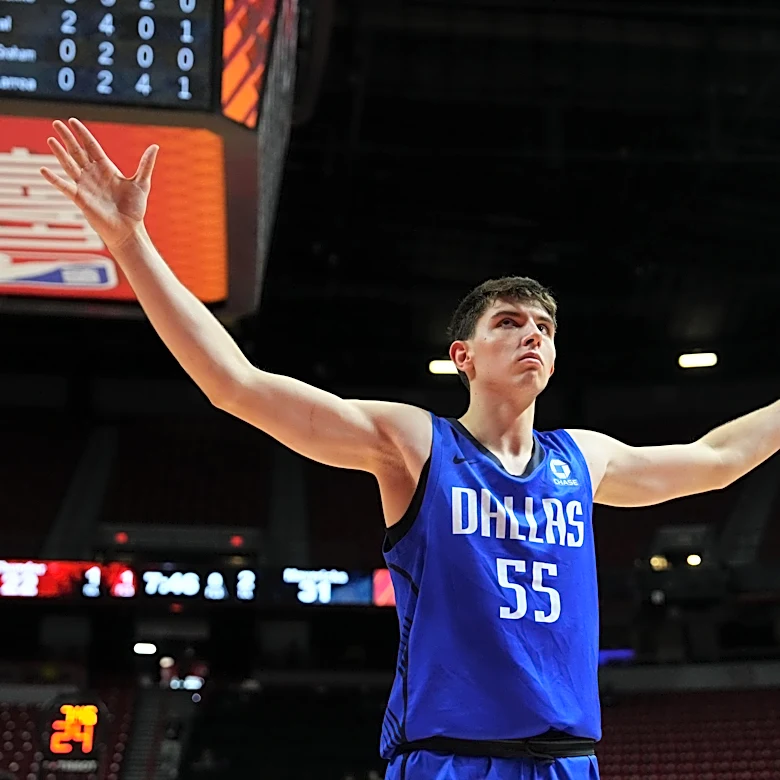 “We believe in him”. Do the Mavs have a bigger role in store for Sergio De Larrea than first thought?