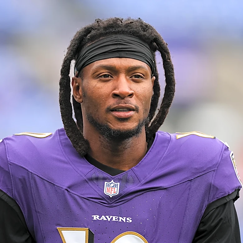 DeAndre Hopkins joins Patriots coaching staff ahead of training camp