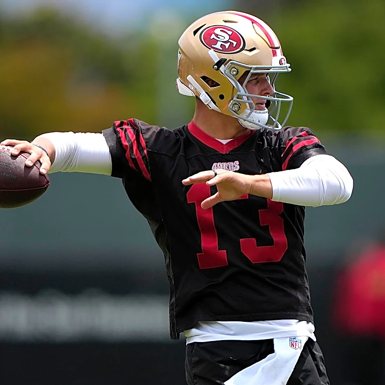 NFL writer makes a bold claim about the future for the 49ers at quarterback