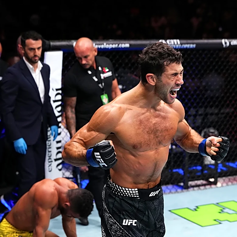 Highlights! Axel Sola shines with slick submission win over Ismael Bonfim | UFC Abu Dhabi