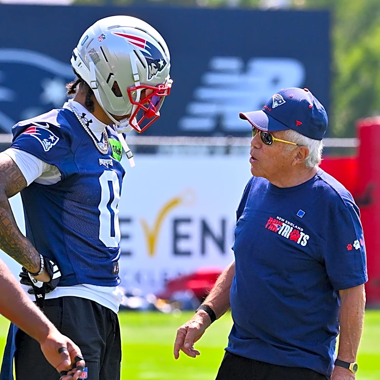 Christian Gonzalez practice participation draws praise from Patriots teammates