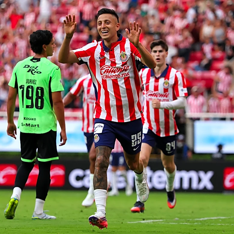Last minute goal gives Chivas victory over FC Juarez