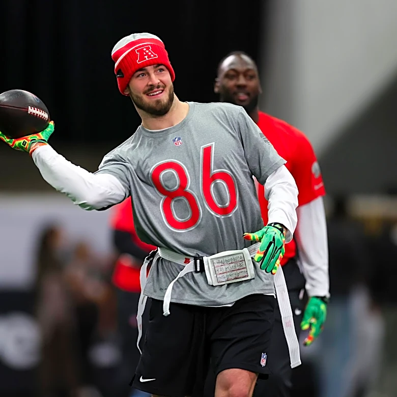 Dalton Kincaid is a TE2 according to ESPN fantasy experts