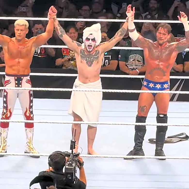 Towel-clad Danhausen plays peacemaker between CM Punk and Cody Rhodes