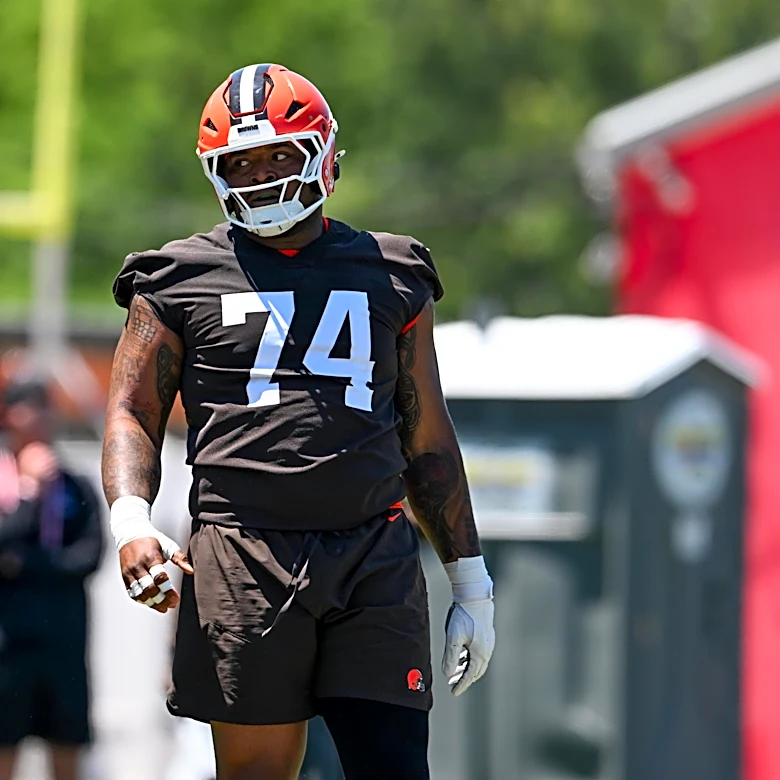 Browns fans expecting this duo to start on the interior offensive line