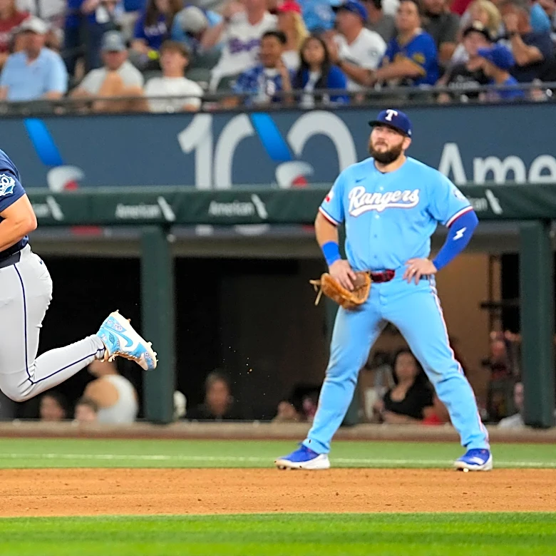 A connections word puzzle about the Mariners’ 6-4 victory over the Rangers