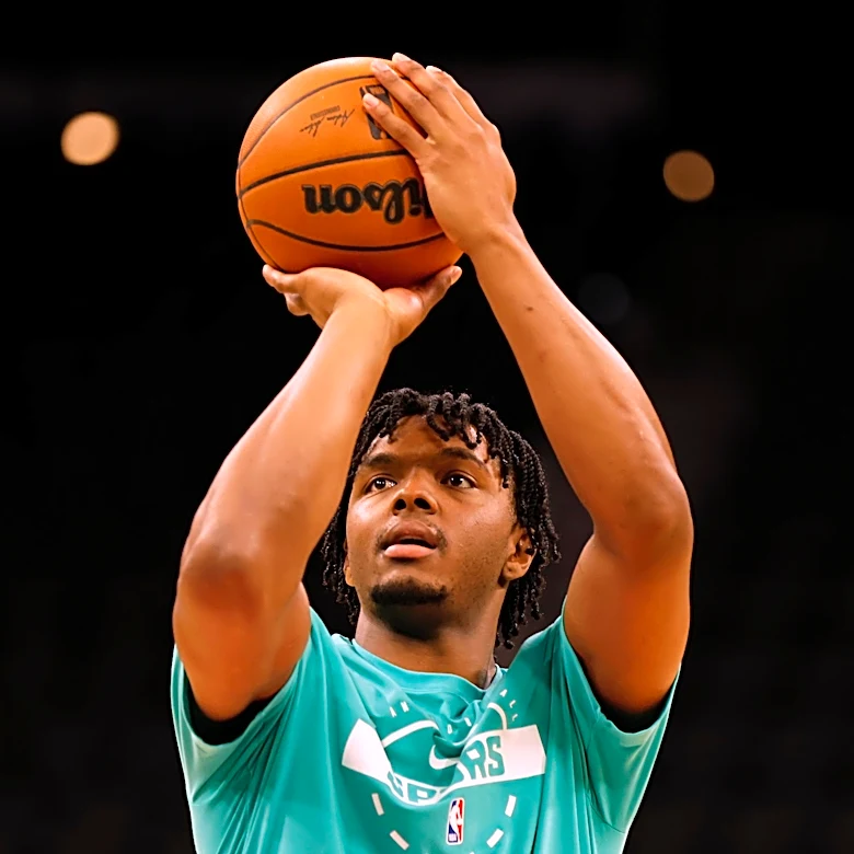 Utah Jazz sign former UNC small forward