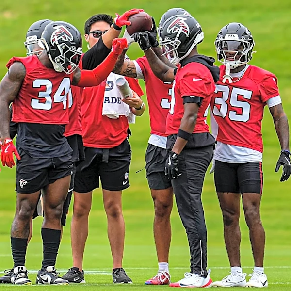 Projecting the Falcons roster heading into training camp