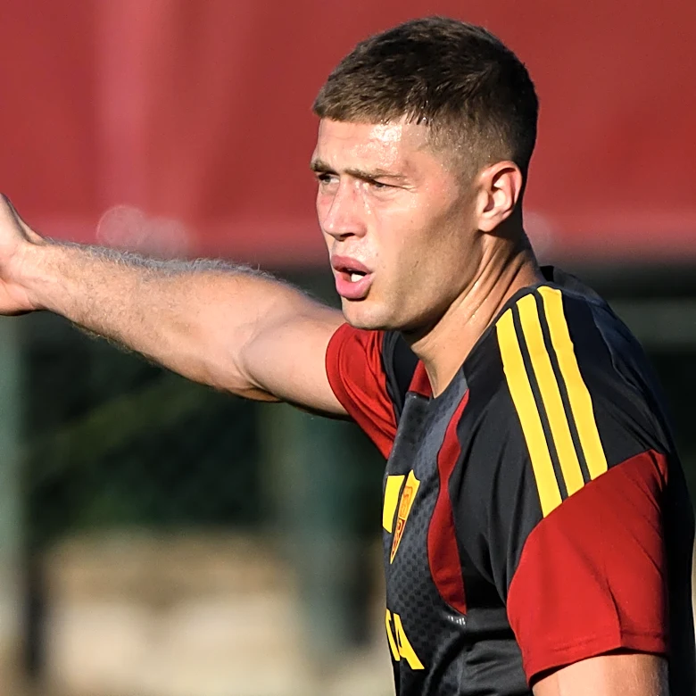 Reports: Artem Dovbyk to Join Bologna on Loan