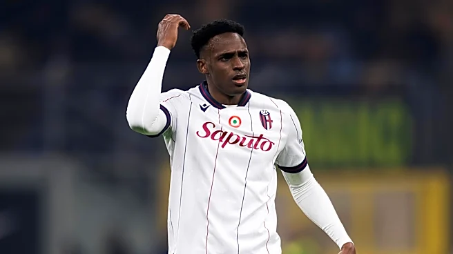 Report: Como enter the race to sign Bologna’s Jhon Lucumí