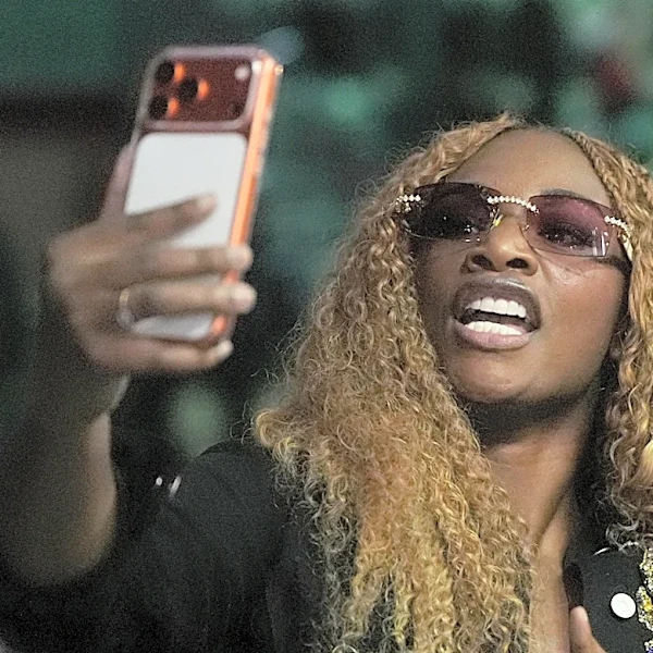 Claressa Shields shuts down Cris Cyborg’s fight offer: ‘You can’t even pay yourself $2 million’